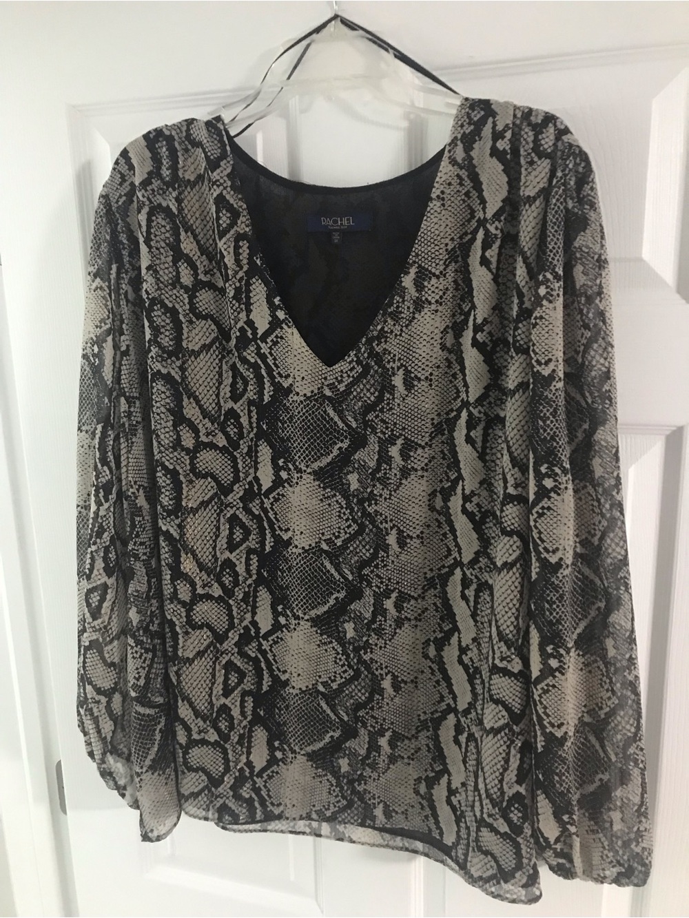 RACHEL Rachel Roy Black and Cream gold tint Snake-Print  Blouse Size 3X